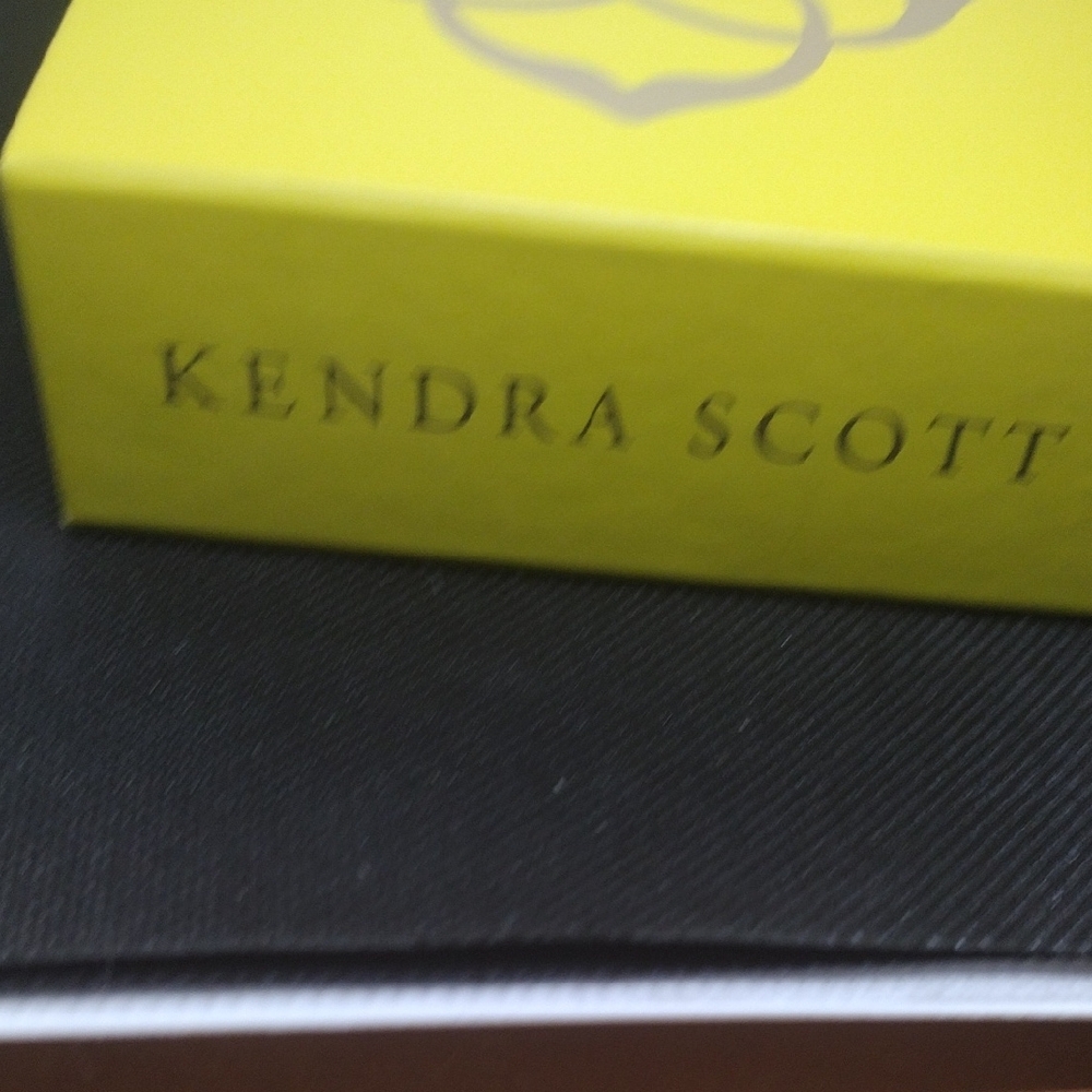 Kendra Scott Gold Necklace with Pink Gemstone - Picture 9 of 11